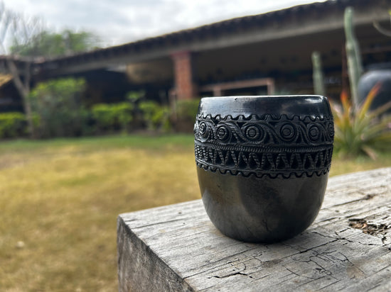 Vaso expresso de barro negro